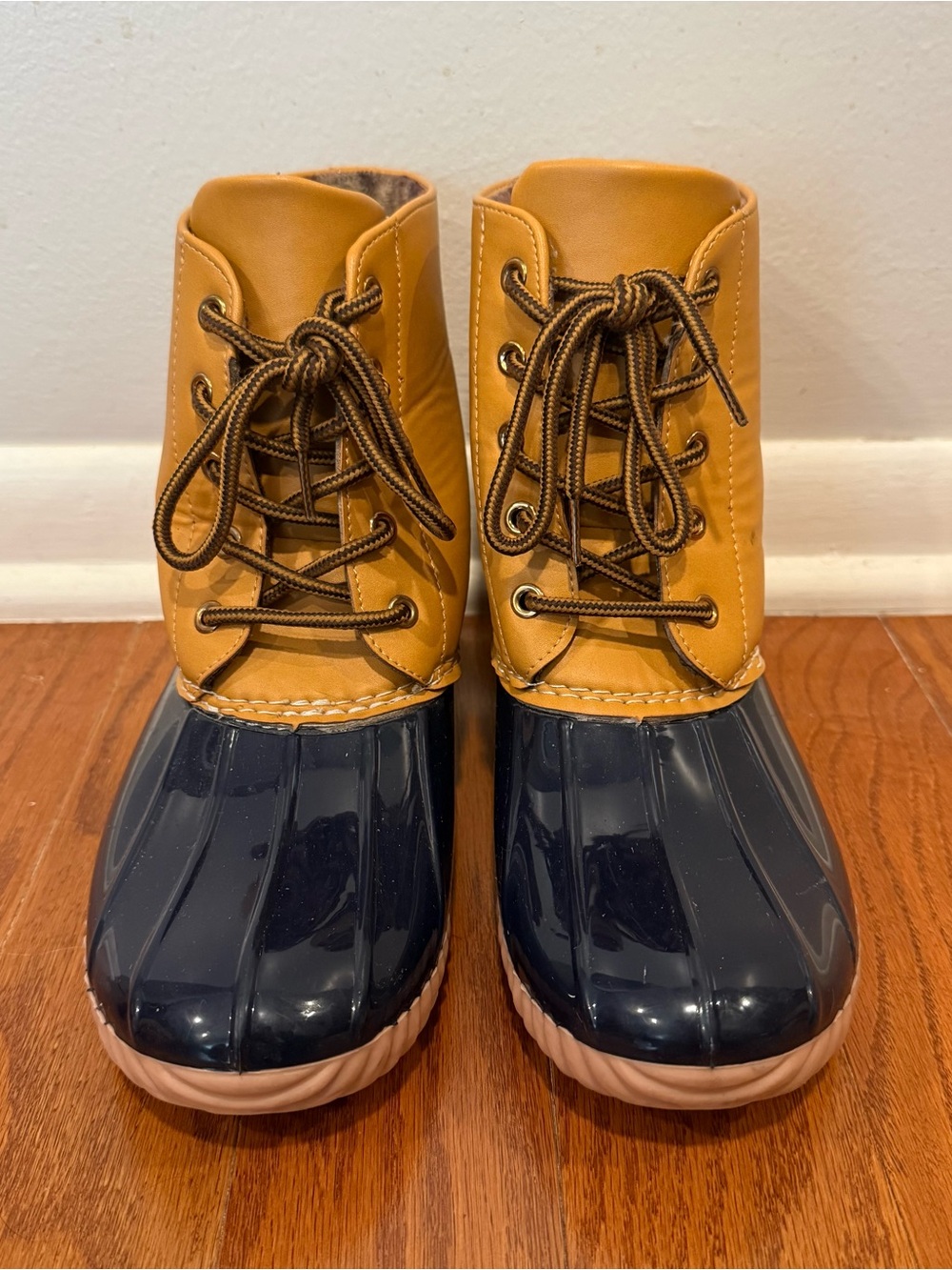 Twisted Two-Tone Men's Rain & Snow Boots in Navy and Tan, Size 9